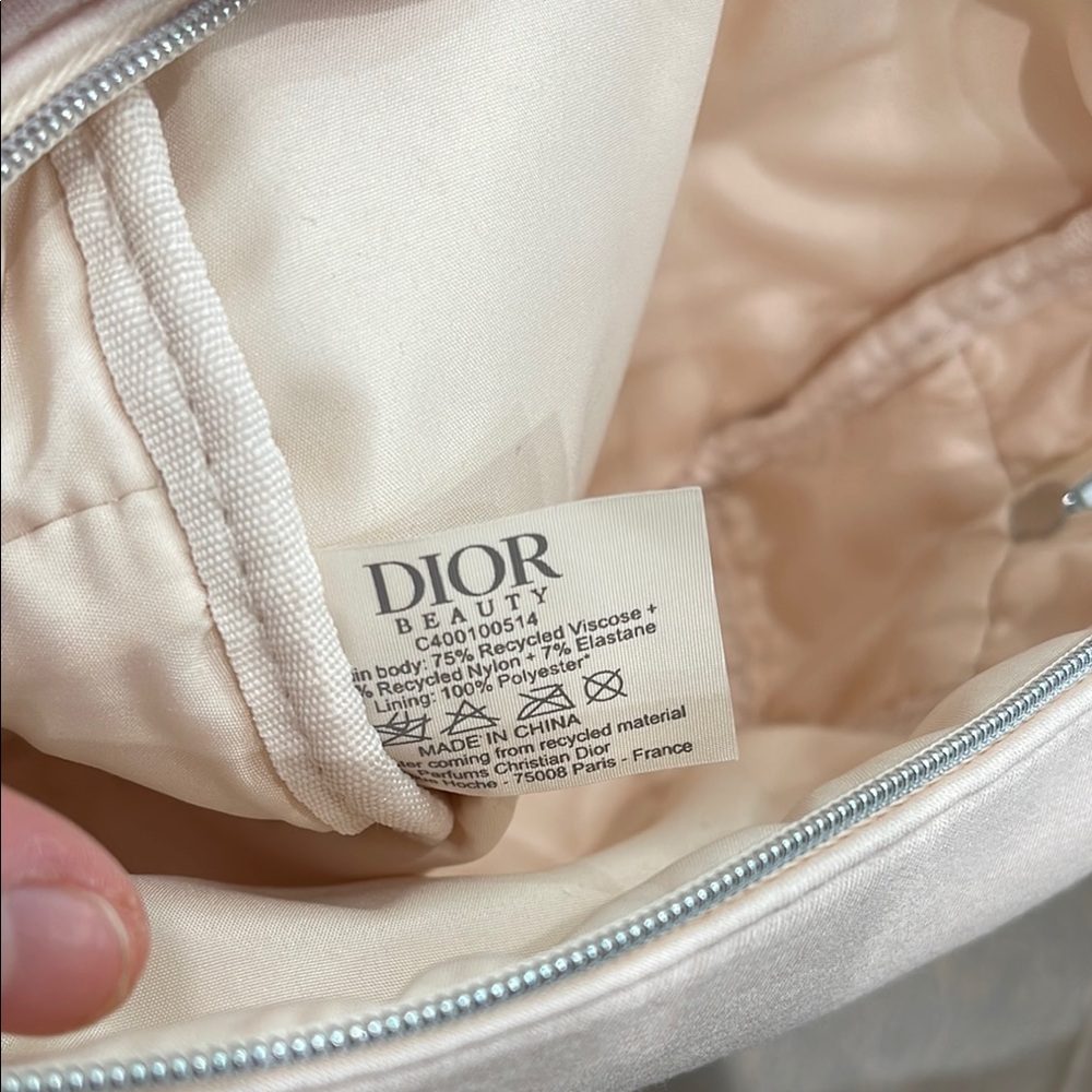 New Dior Beauty light pink Cosmetic Pouch - Picture 7 of 7